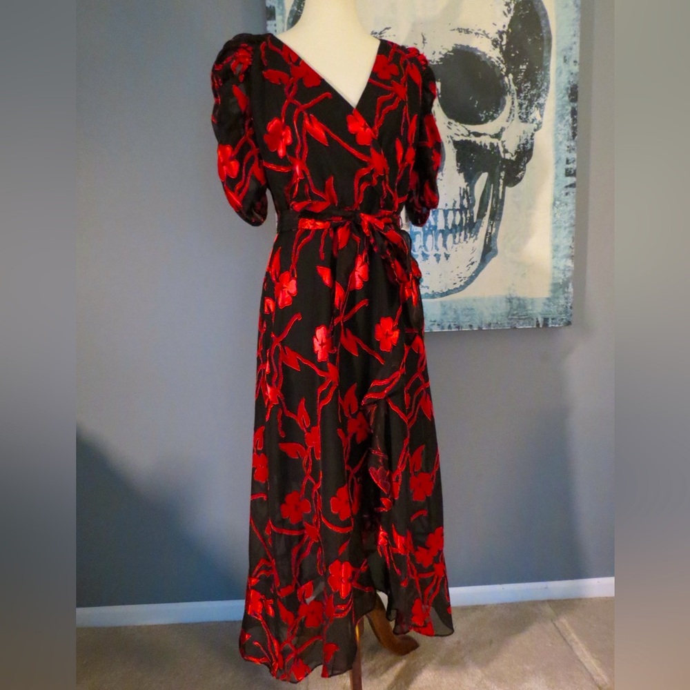 Kenzie Black Floral Dress
